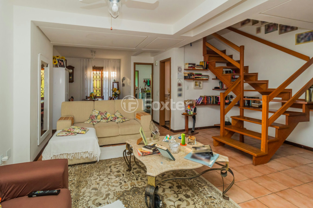 Casa de Condomínio à venda com 3 quartos, 115m² - Foto 1