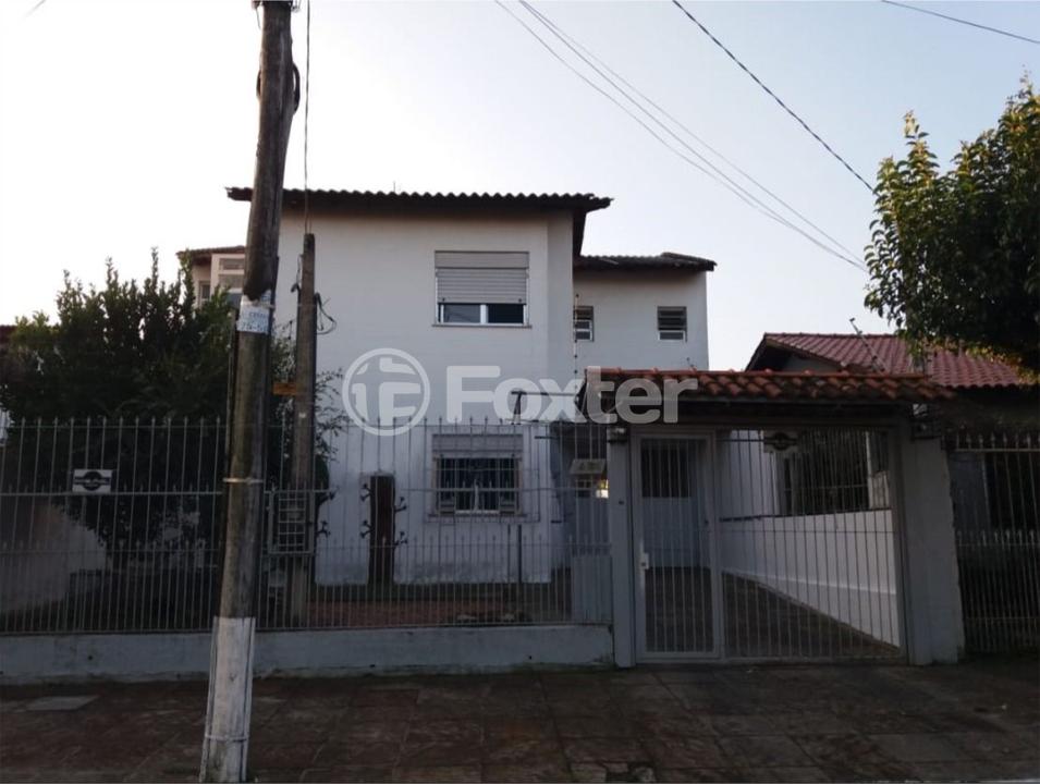 Casa à venda com 4 quartos, 220m² - Foto 1