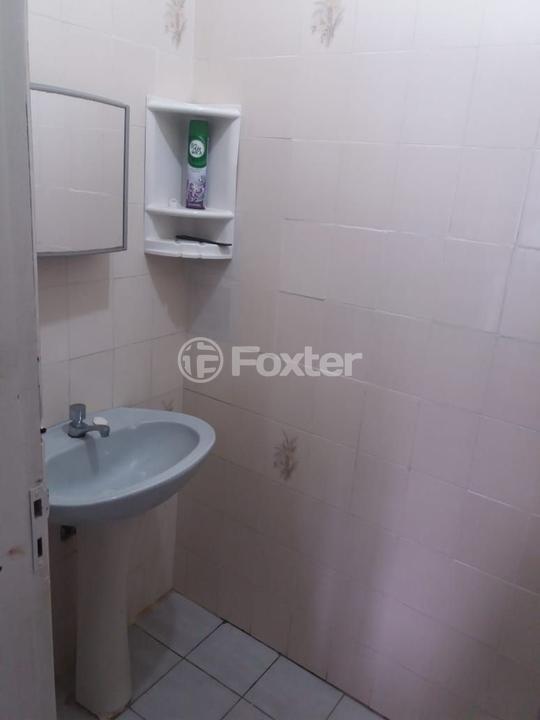 Casa à venda com 4 quartos, 220m² - Foto 4