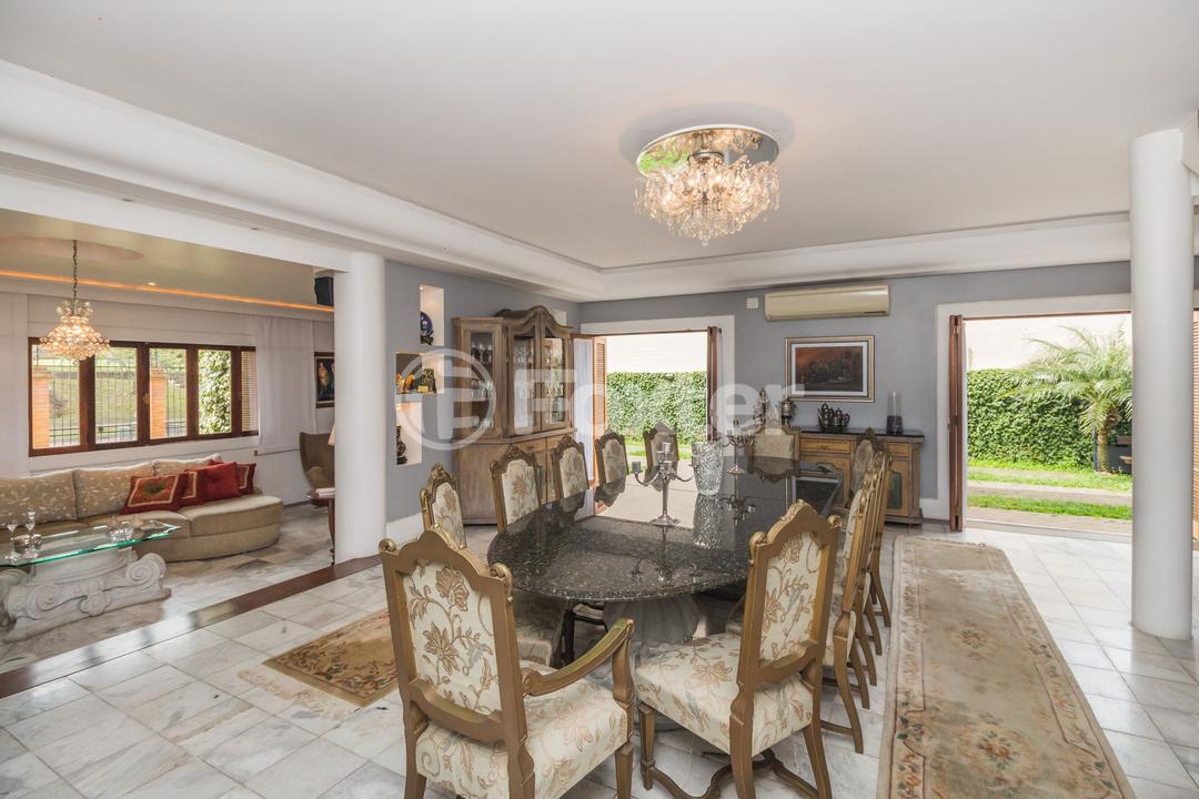 Casa à venda com 6 quartos, 720m² - Foto 1