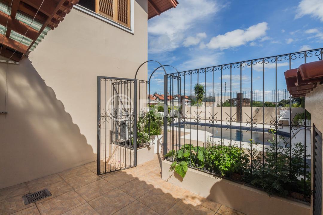 Casa à venda com 6 quartos, 720m² - Foto 57