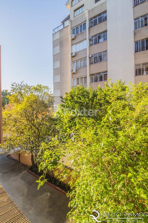Apartamento à venda com 3 quartos, 154m² - Foto 3