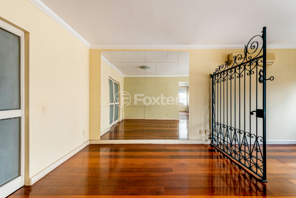 Cobertura à venda com 3 quartos, 228m² - Foto 13