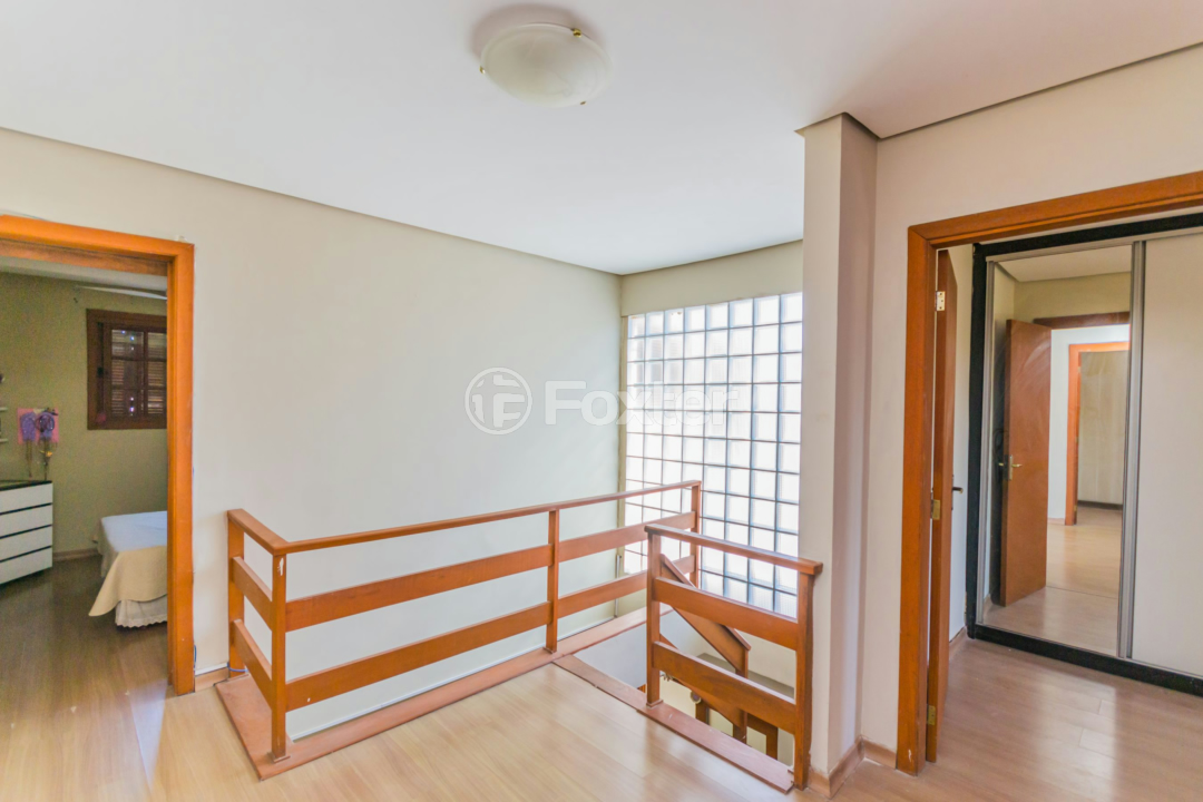 Casa à venda com 4 quartos, 296m² - Foto 30