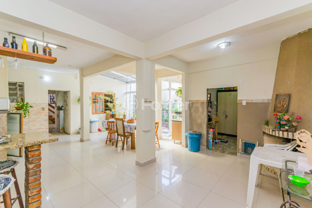 Casa à venda com 4 quartos, 296m² - Foto 52