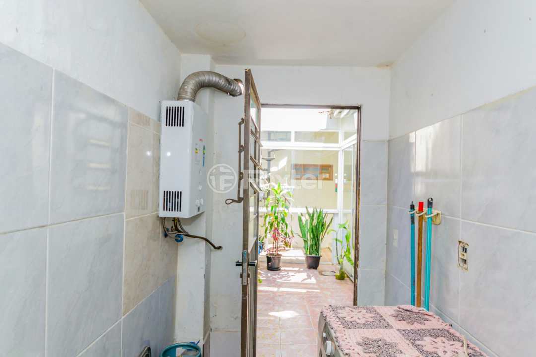 Casa à venda com 4 quartos, 296m² - Foto 55