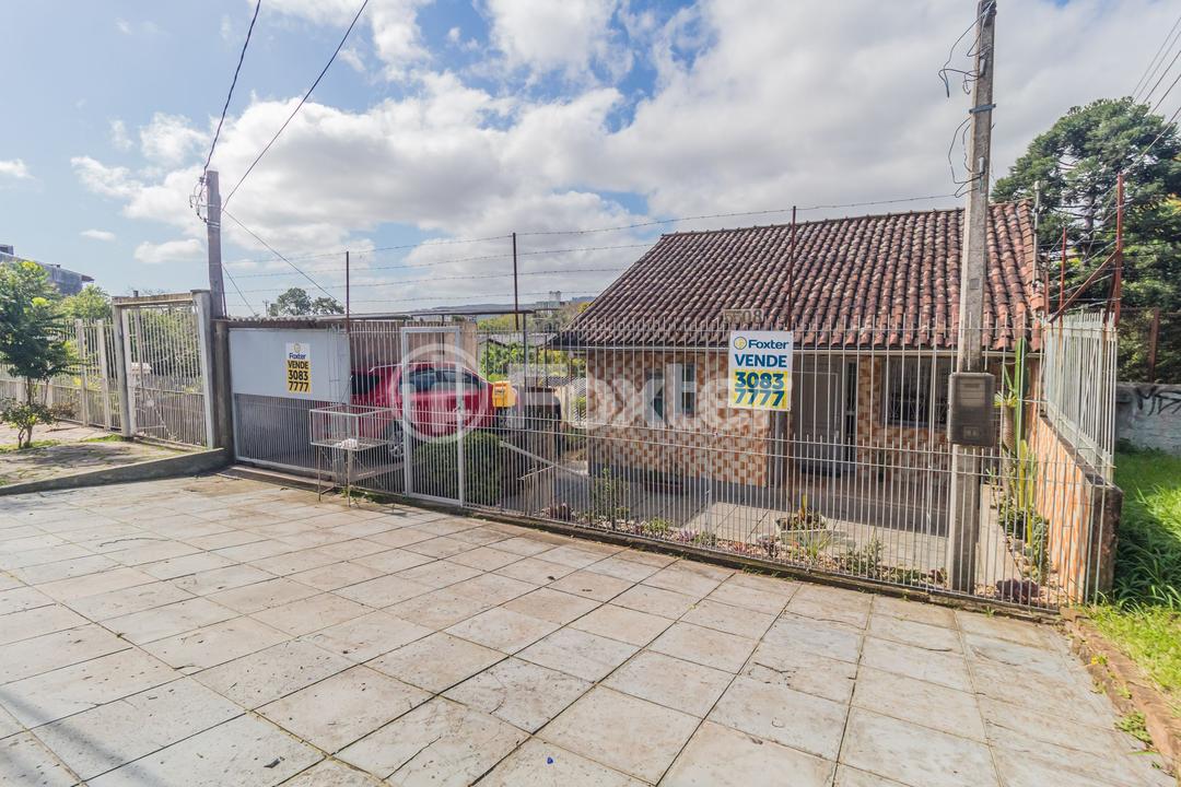 Casa à venda com 3 quartos, 270m² - Foto 1