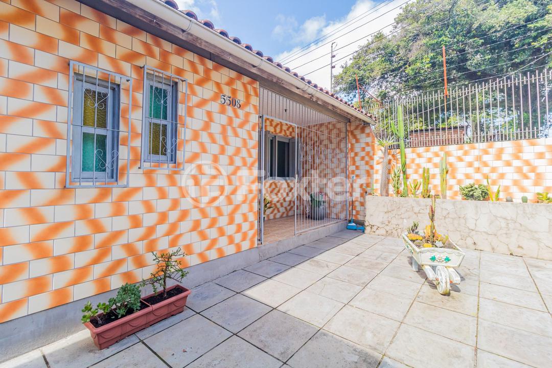 Casa à venda com 3 quartos, 270m² - Foto 3