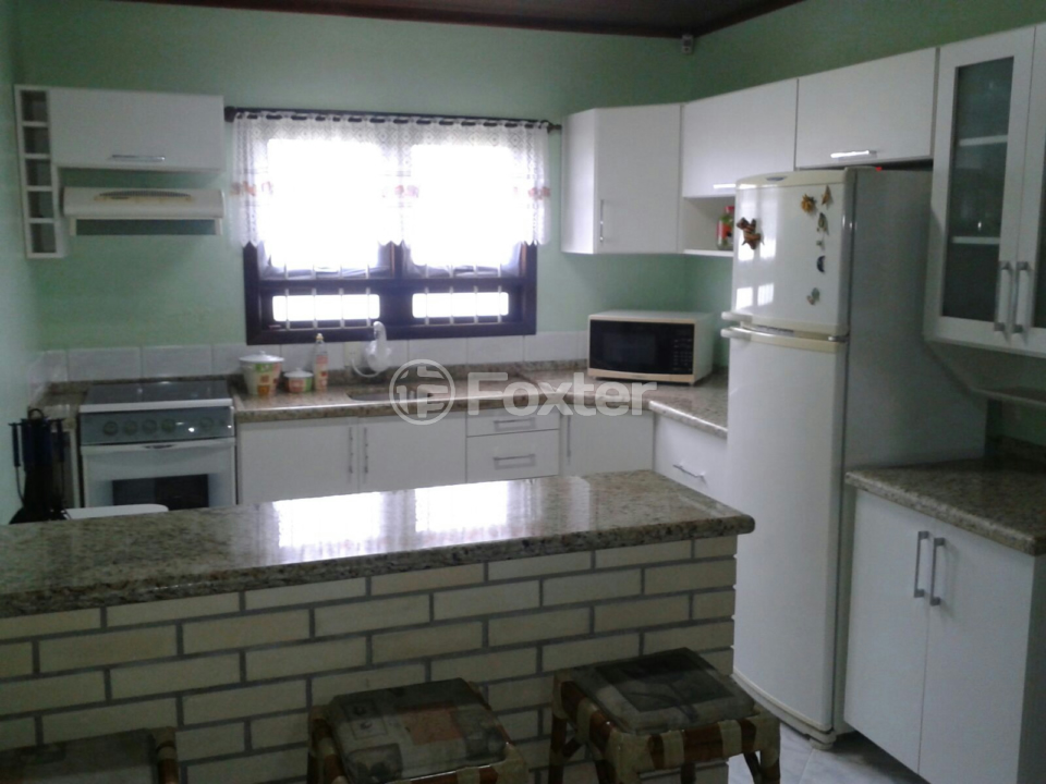 Casa à venda com 2 quartos, 98m² - Foto 11