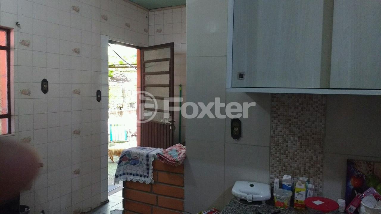 Casa à venda com 2 quartos, 61m² - Foto 4