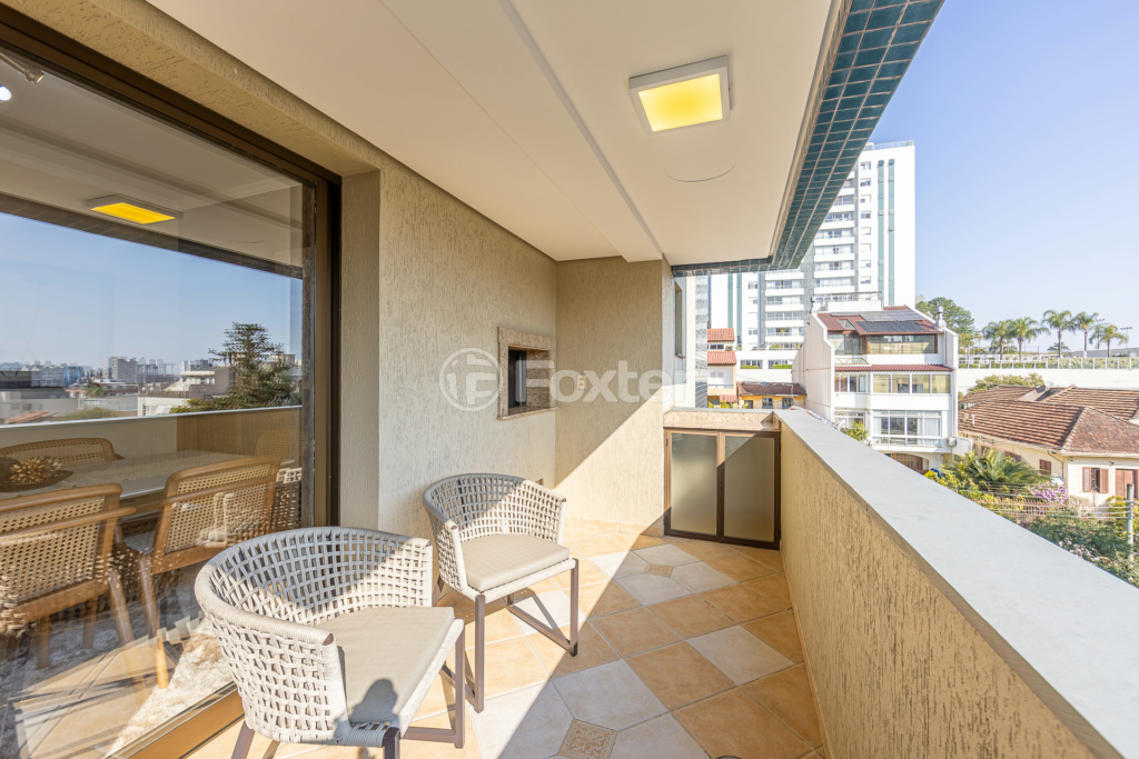 Apartamento à venda com 3 quartos, 96m² - Foto 3