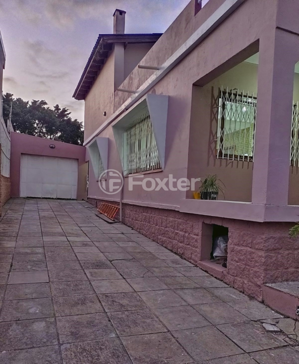 Casa à venda com 3 quartos, 296m² - Foto 23
