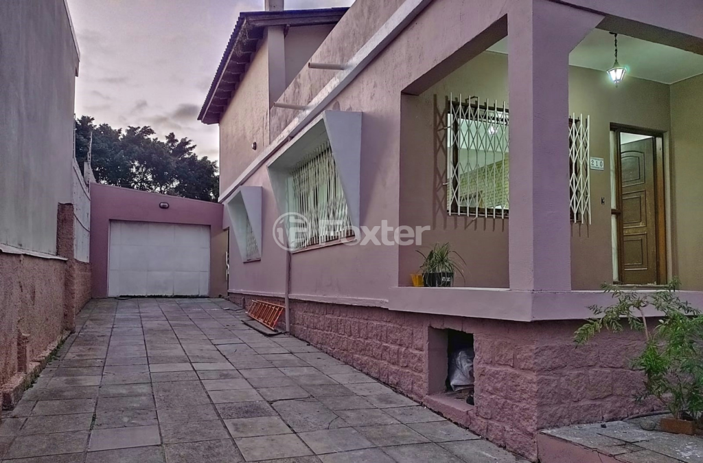 Casa à venda com 3 quartos, 296m² - Foto 22