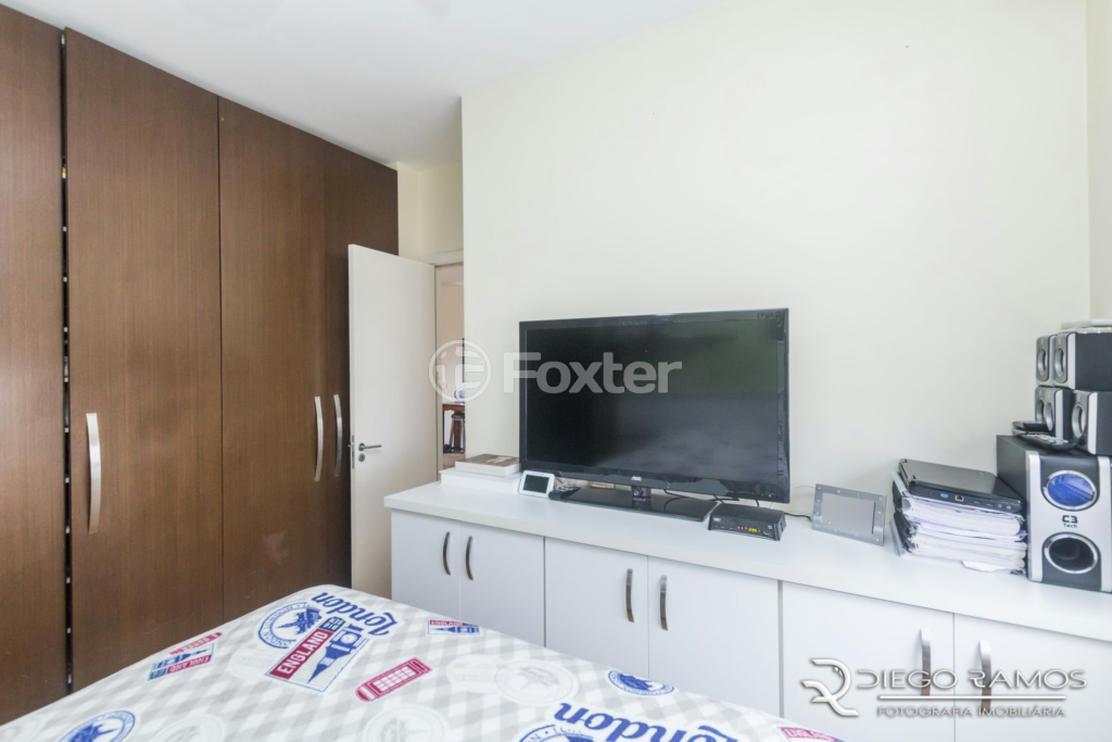 Apartamento à venda com 2 quartos, 68m² - Foto 9