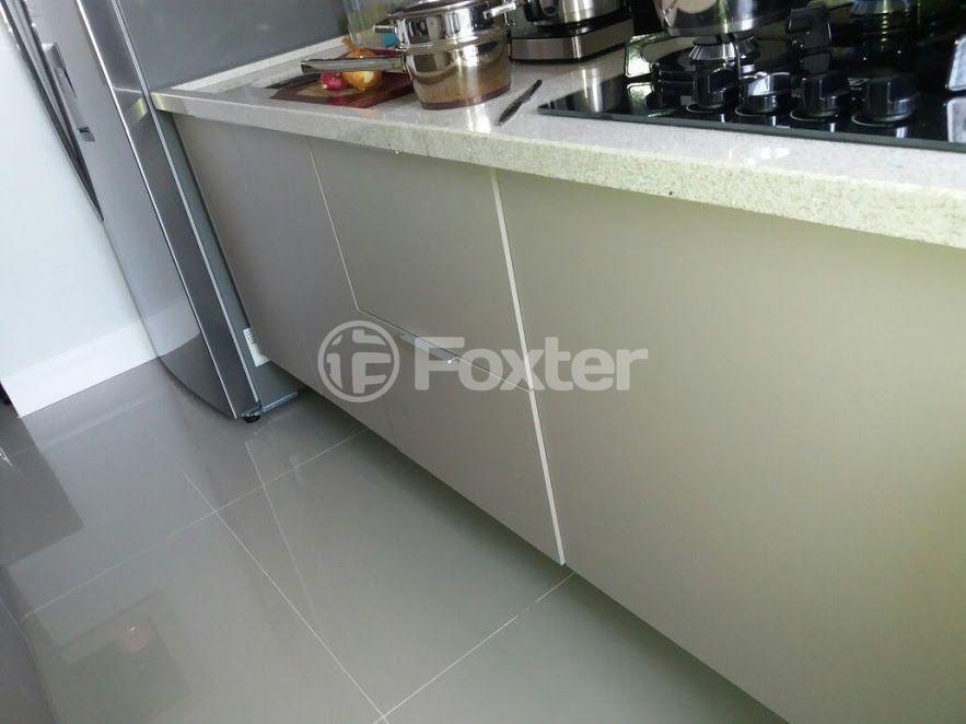 Apartamento à venda com 2 quartos, 61m² - Foto 9