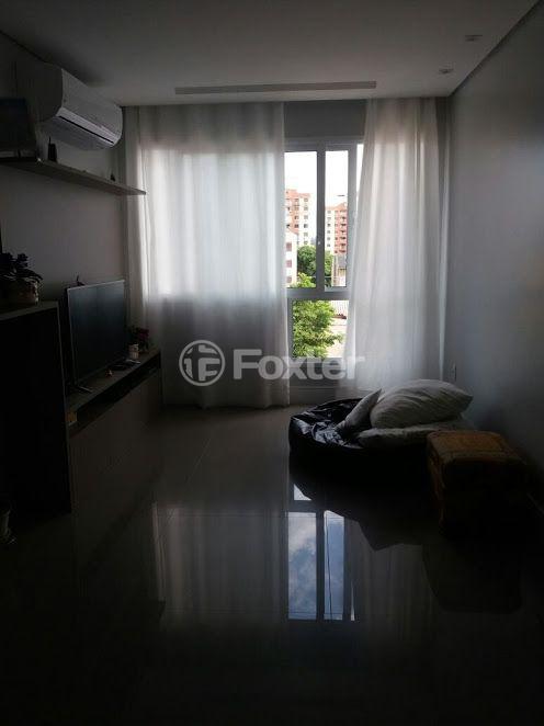 Apartamento à venda com 2 quartos, 61m² - Foto 12