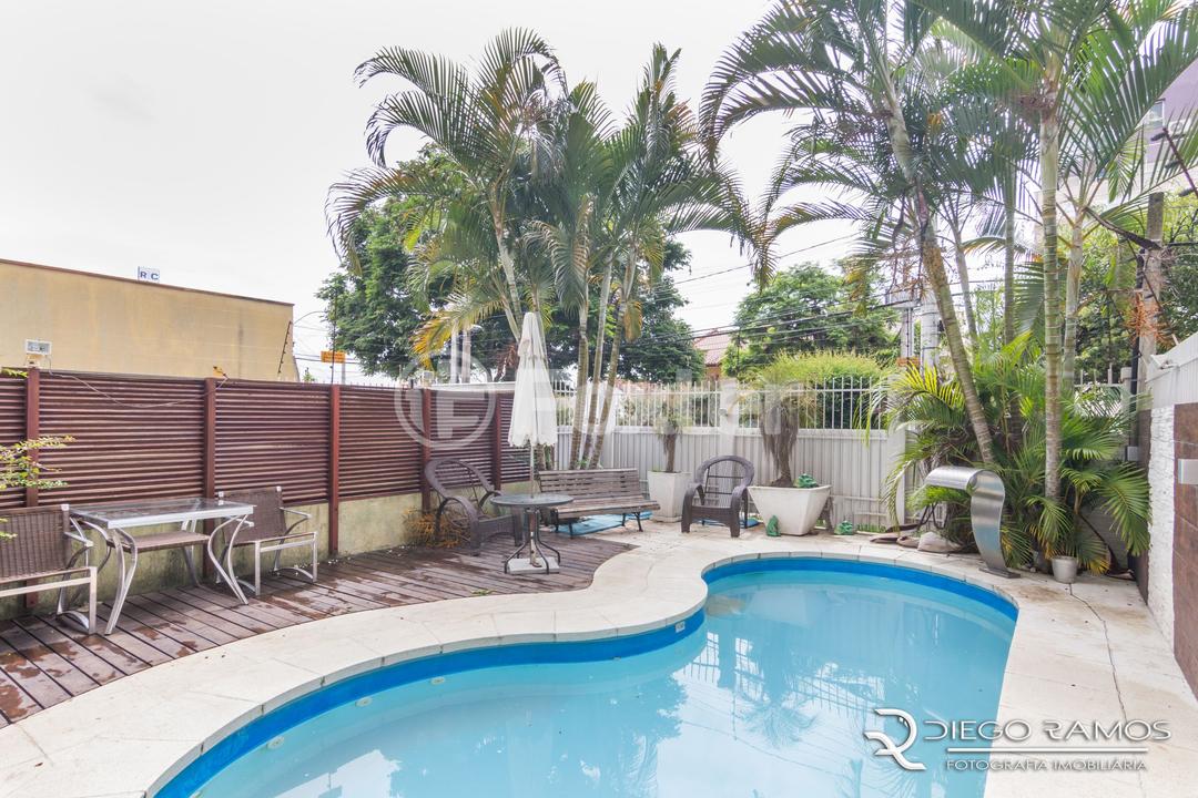 Casa à venda com 3 quartos, 191m² - Foto 11