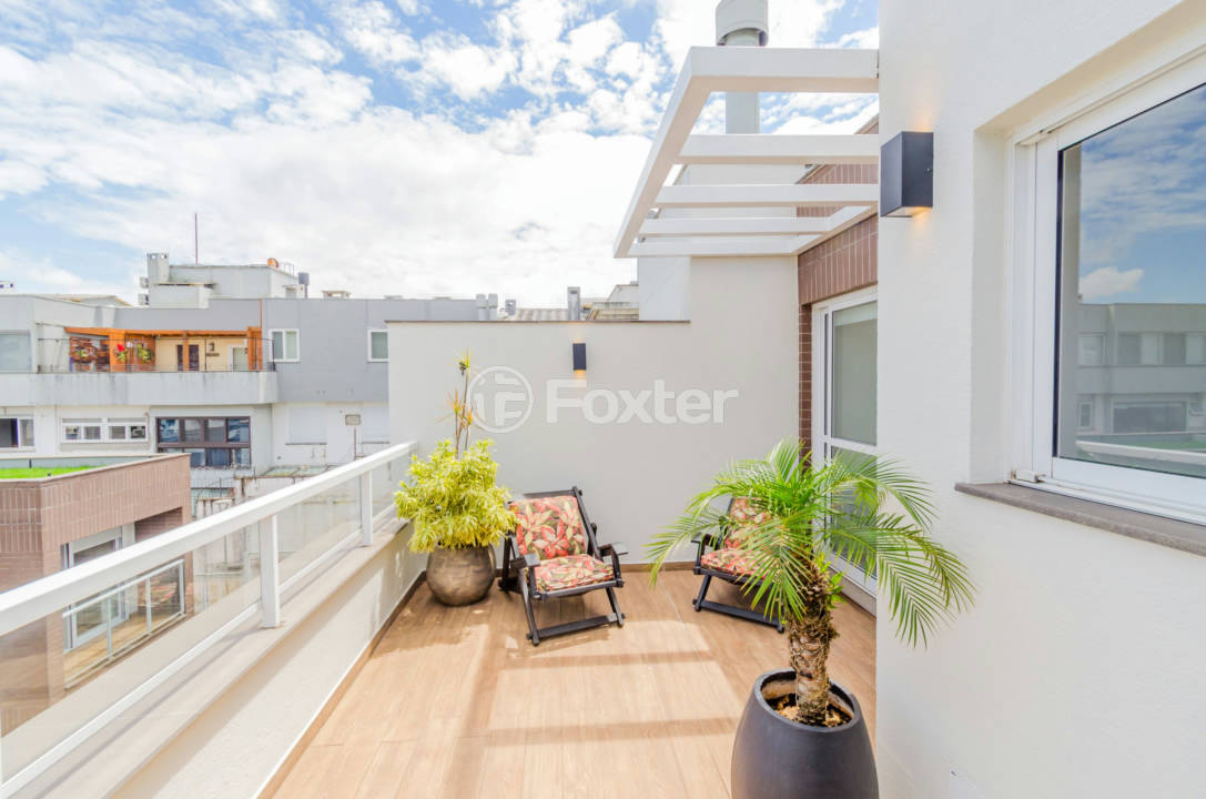 Casa de Condomínio à venda com 3 quartos, 250m² - Foto 32