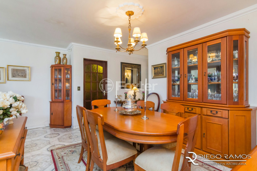 Casa à venda com 5 quartos, 386m² - Foto 8