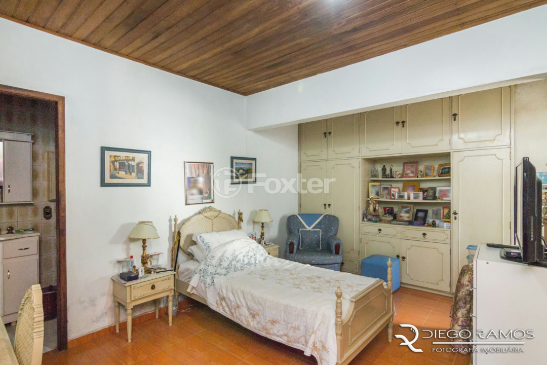 Casa à venda com 5 quartos, 386m² - Foto 12