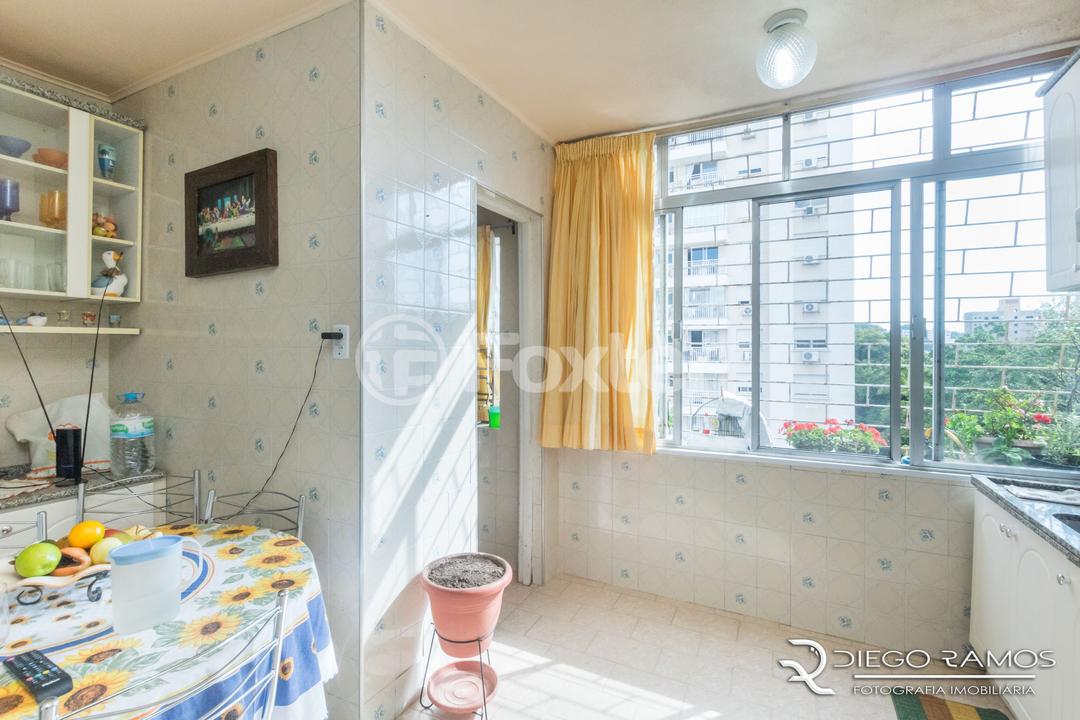 Apartamento à venda com 3 quartos, 77m² - Foto 12