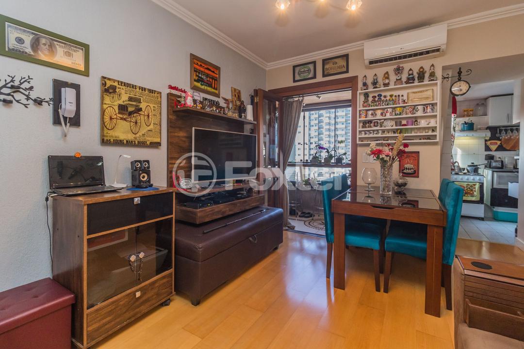 Apartamento à venda com 1 quarto, 46m² - Foto 1