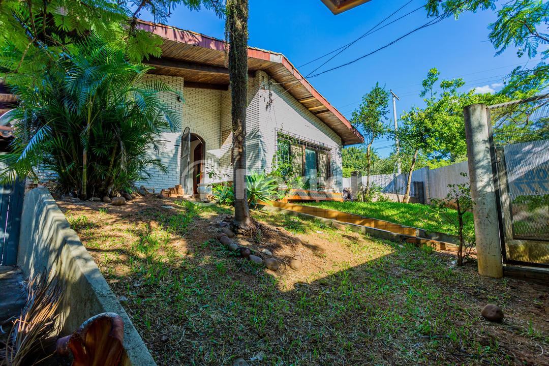Casa à venda com 3 quartos, 200m² - Foto 4