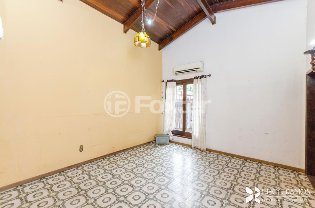 Casa à venda com 3 quartos, 200m² - Foto 9