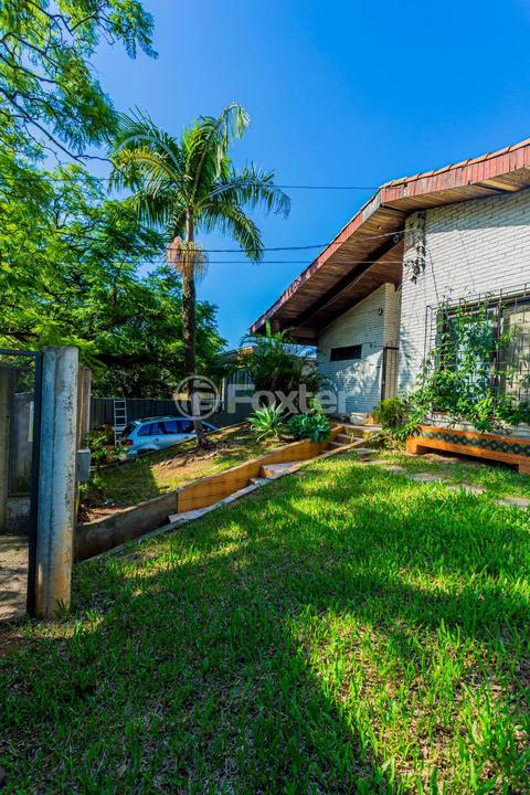 Casa à venda com 3 quartos, 200m² - Foto 25