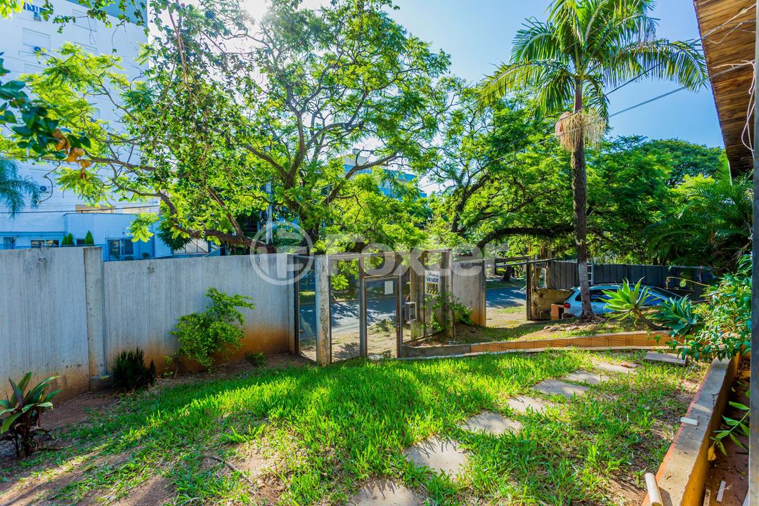 Casa à venda com 3 quartos, 200m² - Foto 27