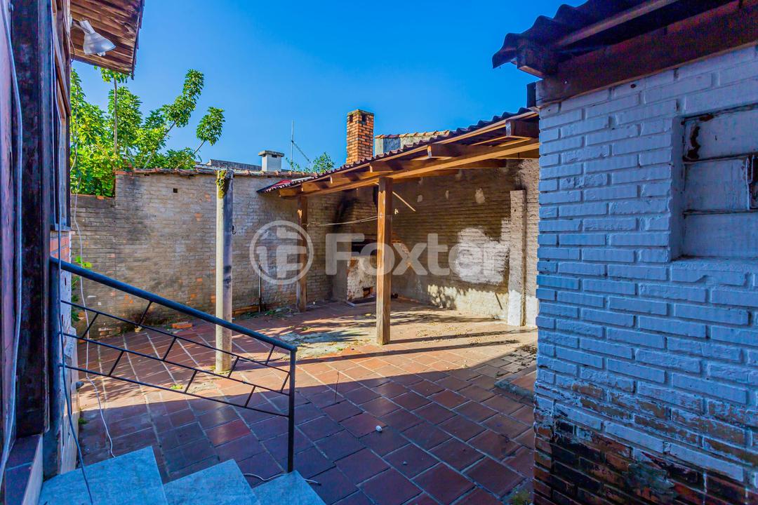 Casa à venda com 3 quartos, 200m² - Foto 34