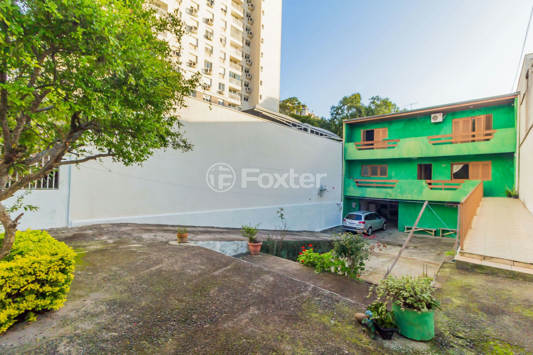 Casa à venda com 5 quartos, 242m² - Foto 6