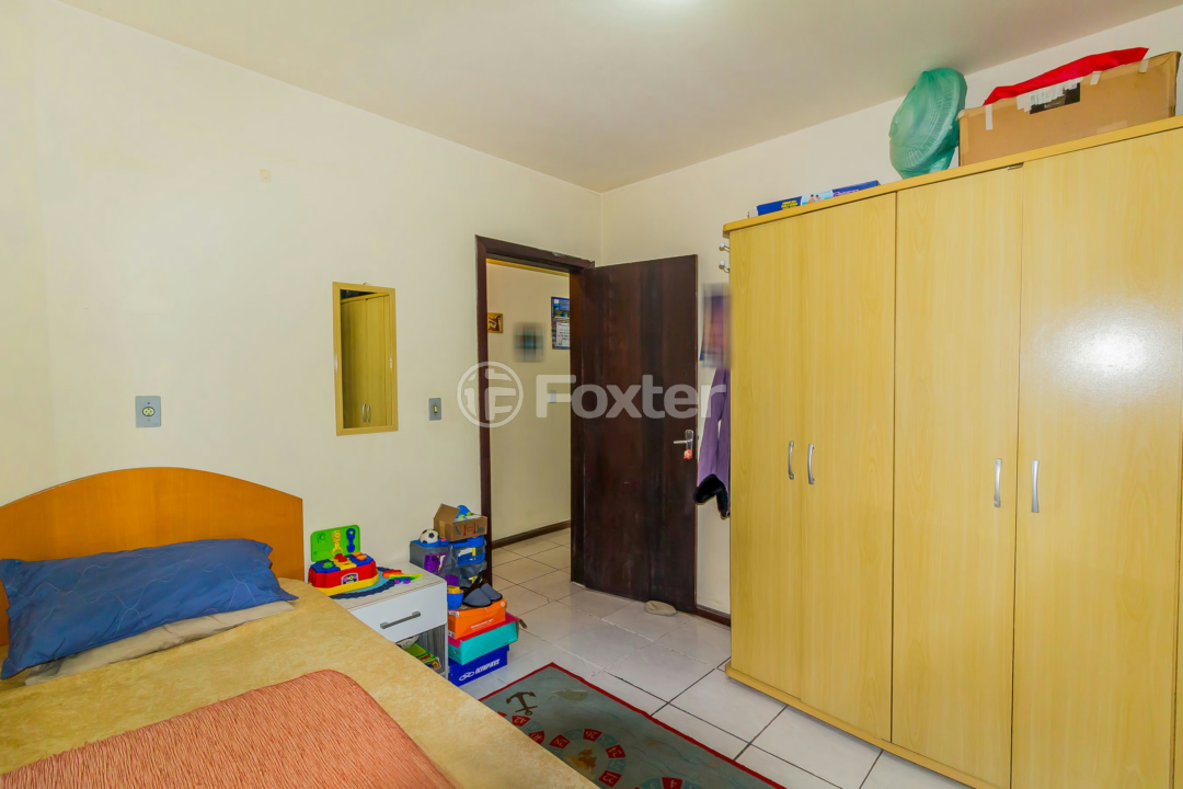 Casa à venda com 5 quartos, 242m² - Foto 20