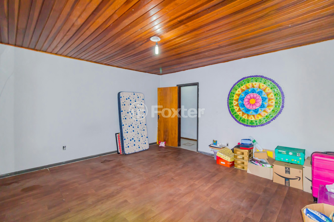 Casa à venda com 5 quartos, 242m² - Foto 24