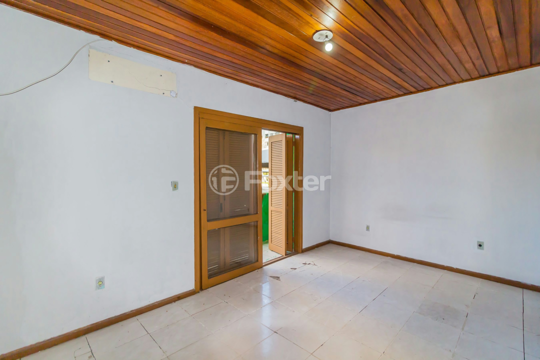 Casa à venda com 5 quartos, 242m² - Foto 29
