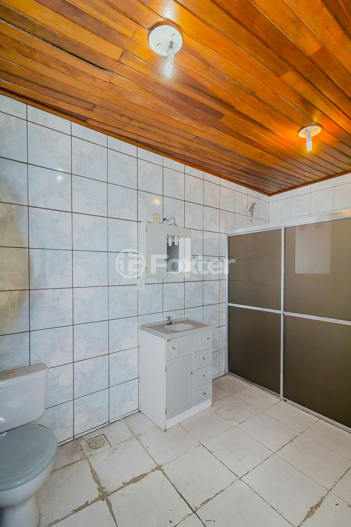 Casa à venda com 5 quartos, 242m² - Foto 32