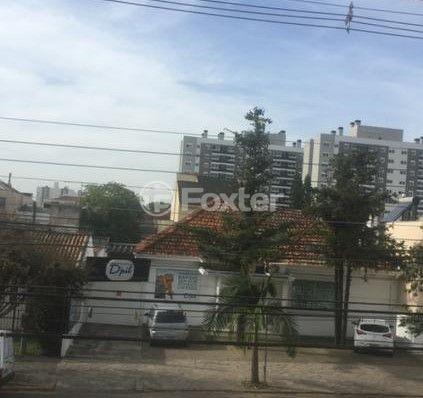 Casa à venda com 3 quartos, 160m² - Foto 2