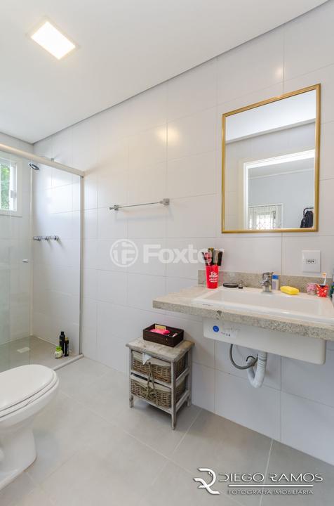 Casa à venda com 5 quartos, 250m² - Foto 10