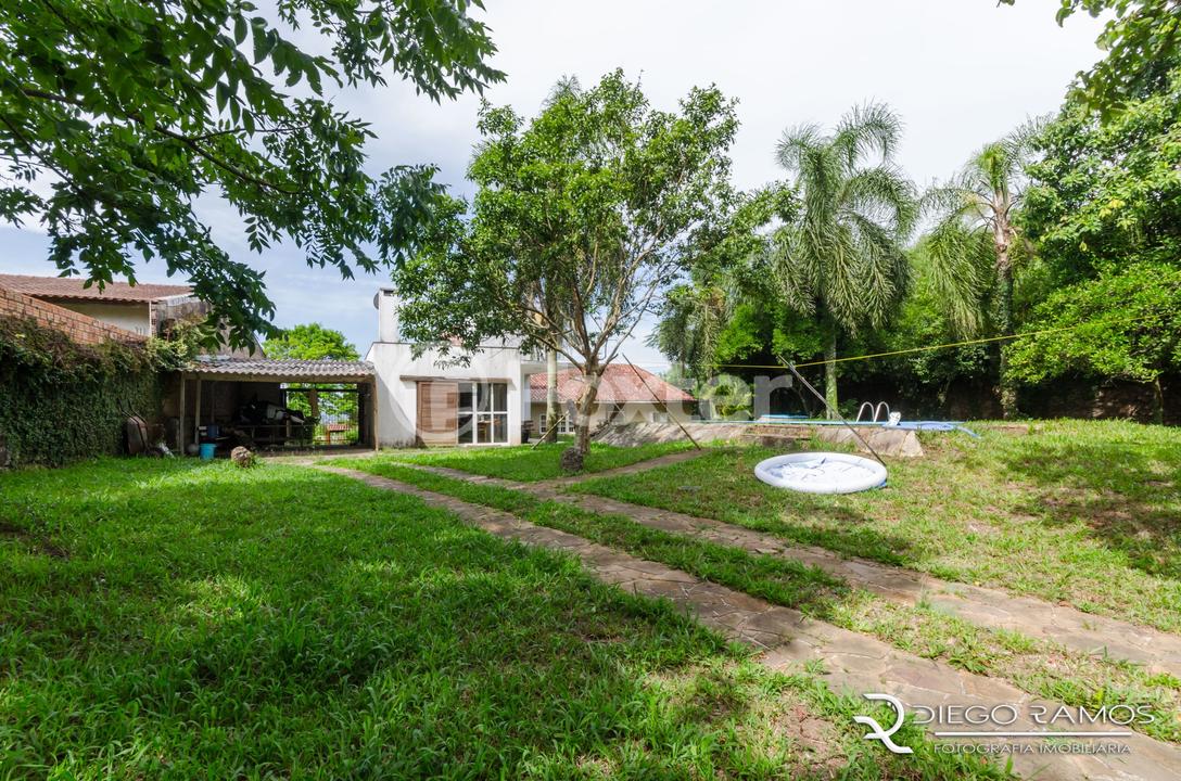 Casa à venda com 5 quartos, 250m² - Foto 21