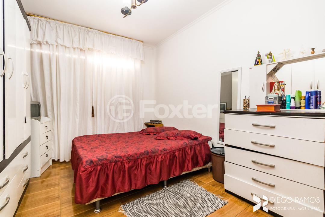 Casa à venda com 6 quartos, 220m² - Foto 19