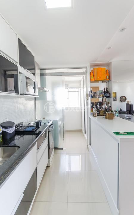 Apartamento à venda com 3 quartos, 68m² - Foto 13