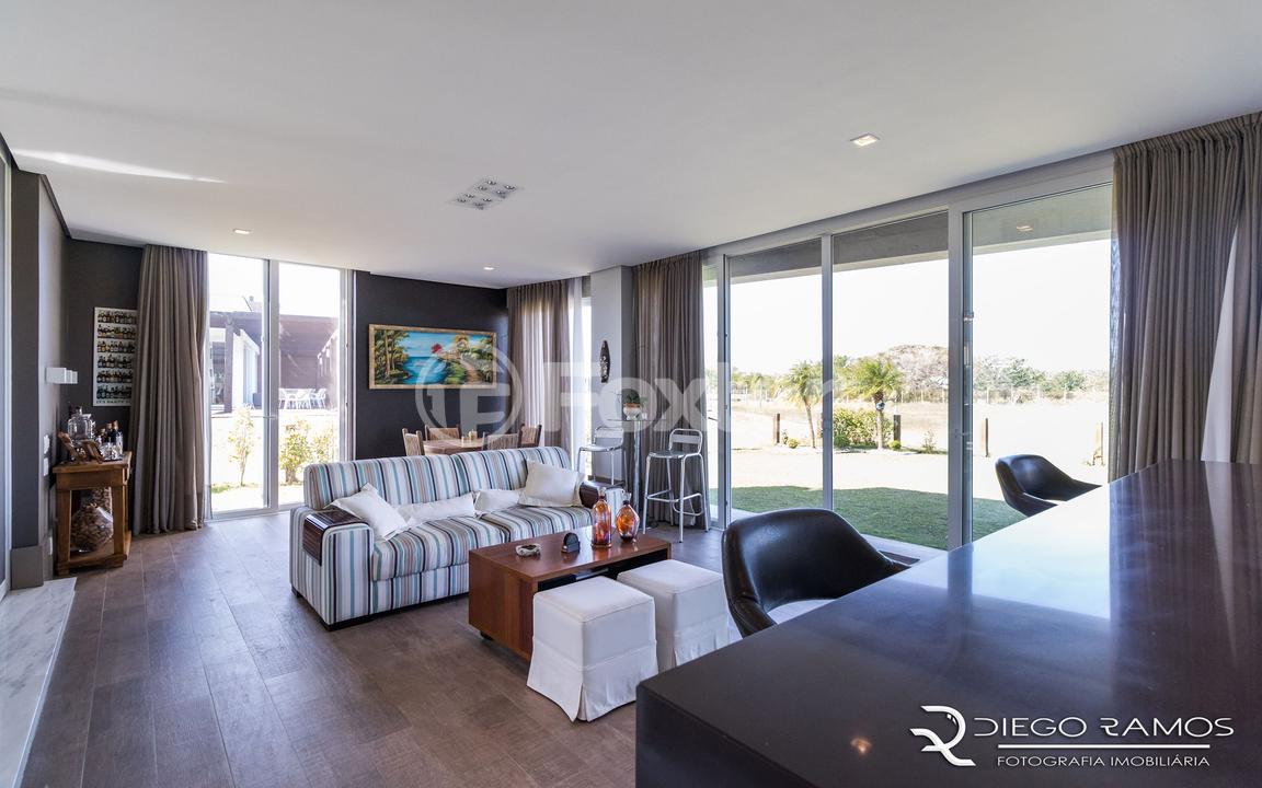 Casa de Condomínio à venda com 6 quartos, 637m² - Foto 4