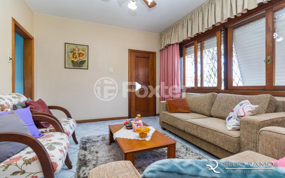 Casa à venda com 4 quartos, 247m² - Foto 4