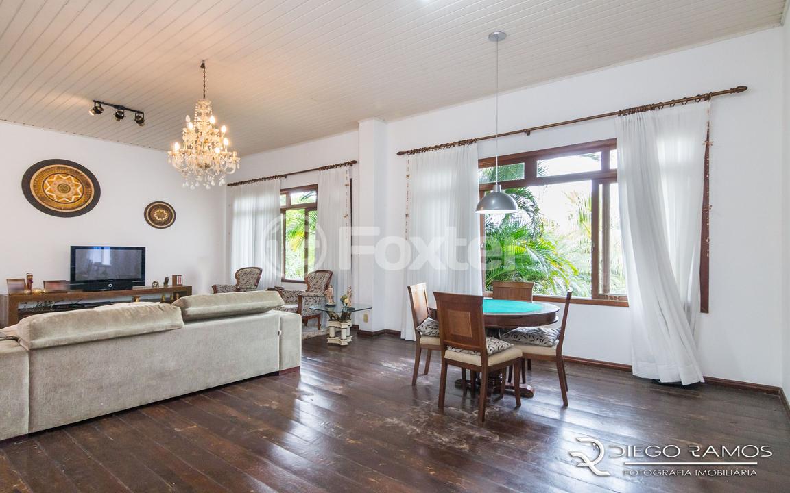 Casa de Condomínio à venda com 3 quartos, 300m² - Foto 3