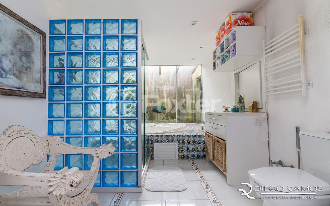 Casa de Condomínio à venda com 3 quartos, 300m² - Foto 18