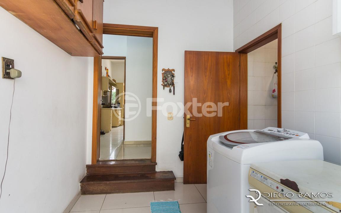 Casa de Condomínio à venda com 3 quartos, 300m² - Foto 22