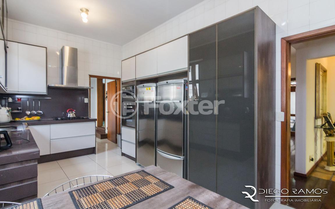 Casa de Condomínio à venda com 3 quartos, 300m² - Foto 26