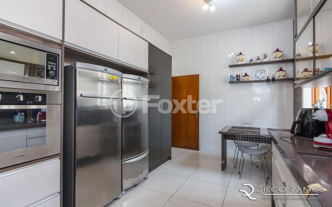 Casa de Condomínio à venda com 3 quartos, 300m² - Foto 27