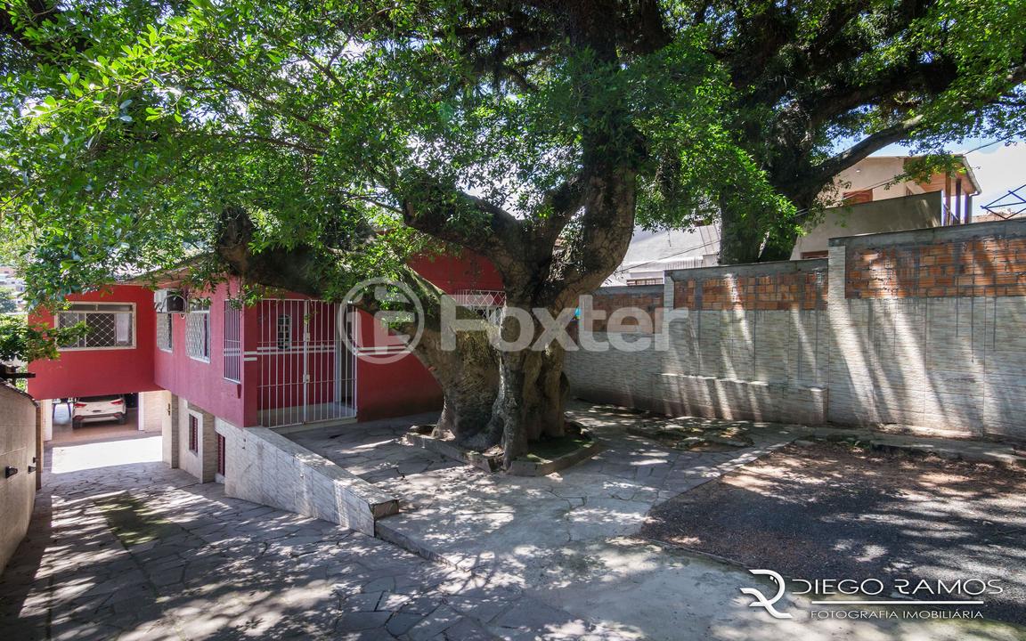 Casa à venda com 4 quartos, 120m² - Foto 2