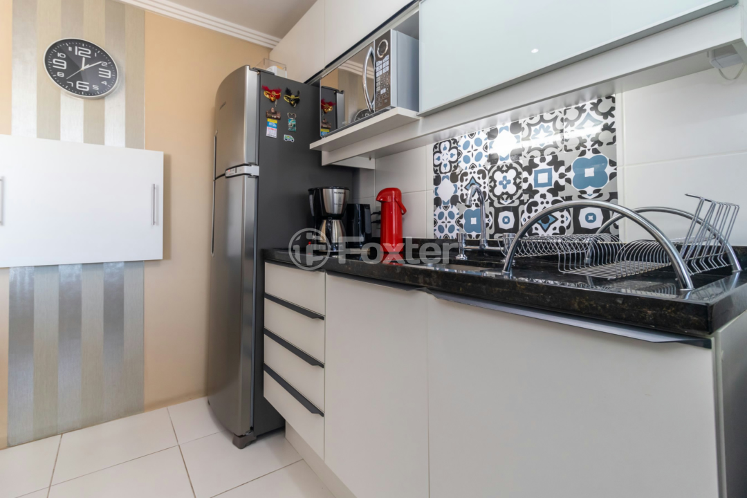 Apartamento à venda com 2 quartos, 69m² - Foto 22